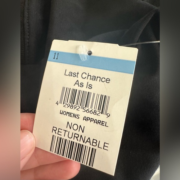 Head of State Diamond Tee - Picture 6 of 6